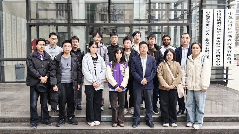 8.集体合影.jpg